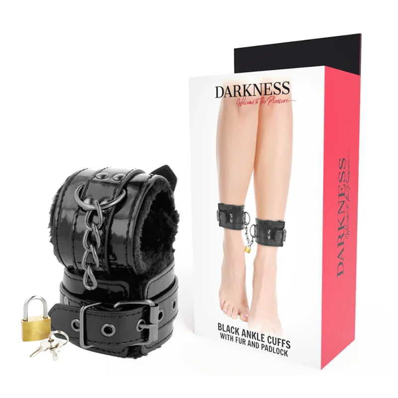 DARKNESS - ESPOSAS CUERO AJUSTABLES TOBILLOS NEGRO CON CANDADO - Nuvica