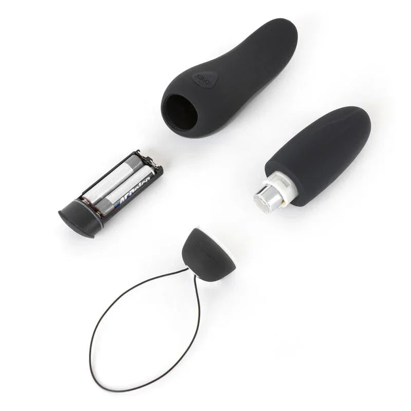 B SWISH - BNAUGHTY DELUXE UNLEASHED NEGRO - Nuvica