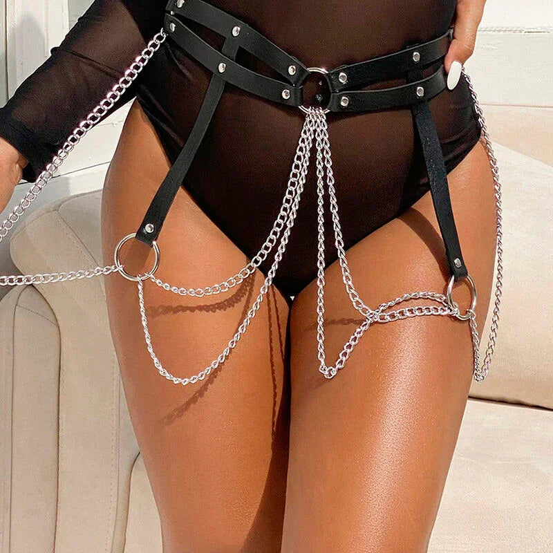 SUBBLIME - CINTURON DE CADENAS ANILLAS CUERO NEGRO TALLA ÚNICA - Nuvica