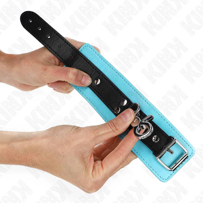 KINK - MUÑEQUERAS CON CIERRE PREMIUM NEGRO / AZUL AJUSTABLE 21-28 CM X 5.5 CM - Nuvica