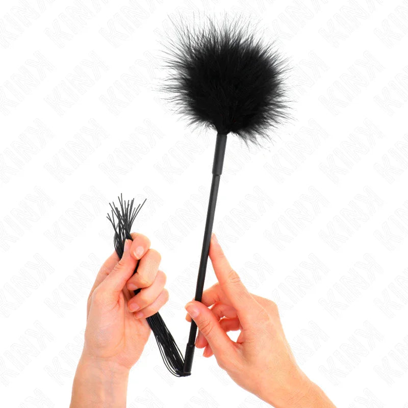 KINK - LÁTIGO DE SILICONA CON PLUMAS PARA COSQUILLAS 47 CM - Nuvica