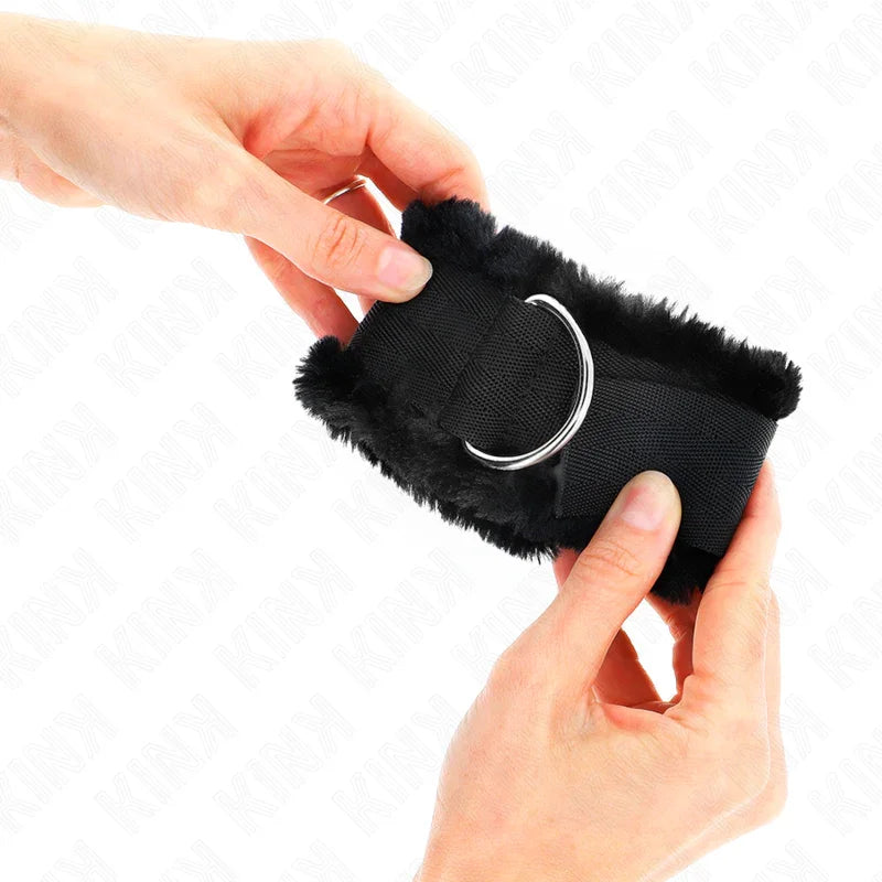 KINK - MUÑEQUERAS FORRADA NEGRO AJUSTABLE 17-31 CM X 7 CM - Nuvica