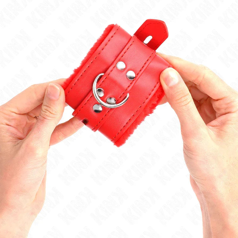 KINK - MUÑEQUERAS FORRADAS CON AGUJEROS CUADRADOS ROJO Y CORREA ROJO AJUSTABLE 17-29 CM X 6 CM - Nuvica