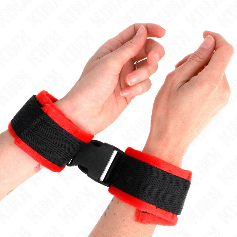 KINK - MUÑEQUERAS NYLON ROJO-NEGRO MODELO 1 AJUSTABLE 25-35 CM X 6 CM - Nuvica