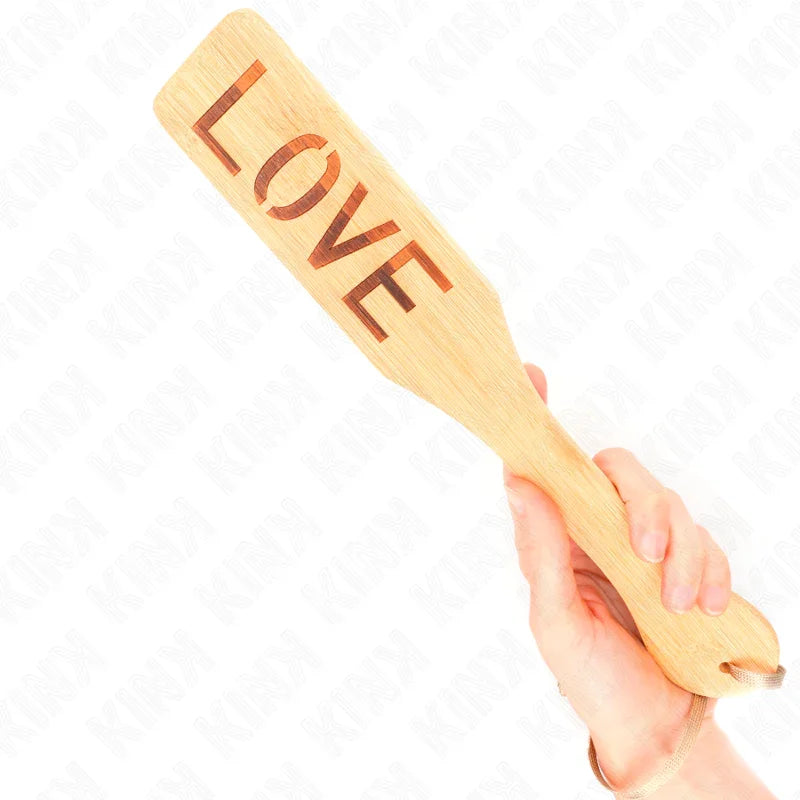 KINK - PALA DE BAMBÚ PALABRA LOVE 32 X 5.5 CM - Nuvica