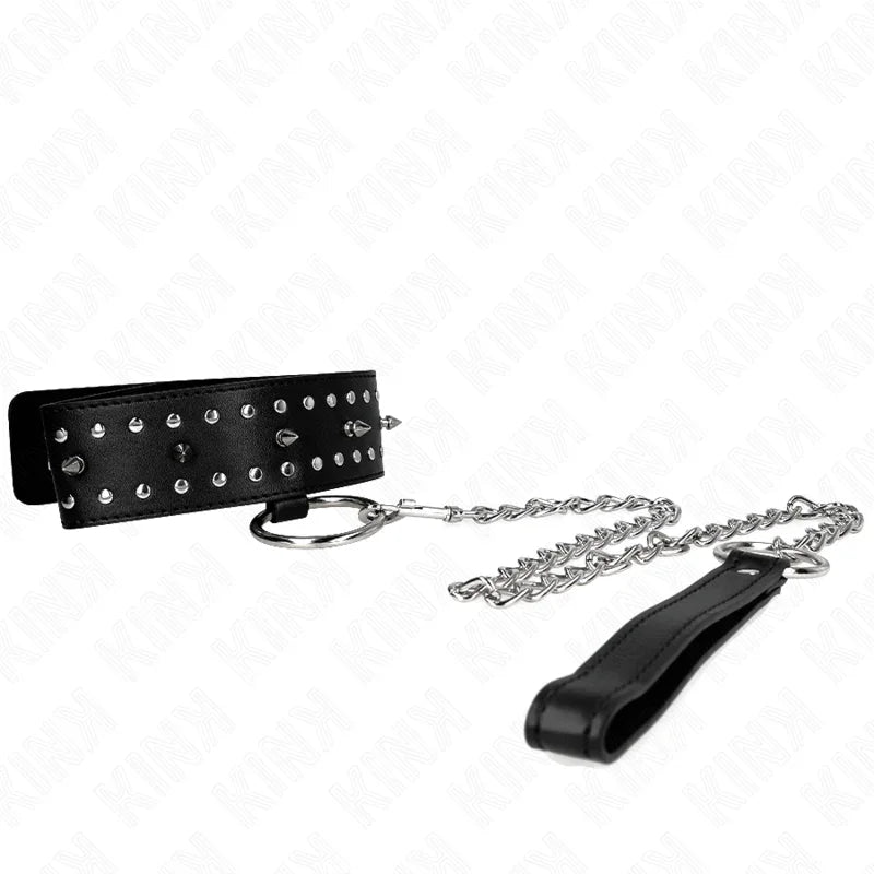 KINK - COLLAR CON CORREA 65 CM CON TACHUELAS PLATEADAS MODELO 1 AJUSTABLE 36-43 CM X 5 CM - Nuvica