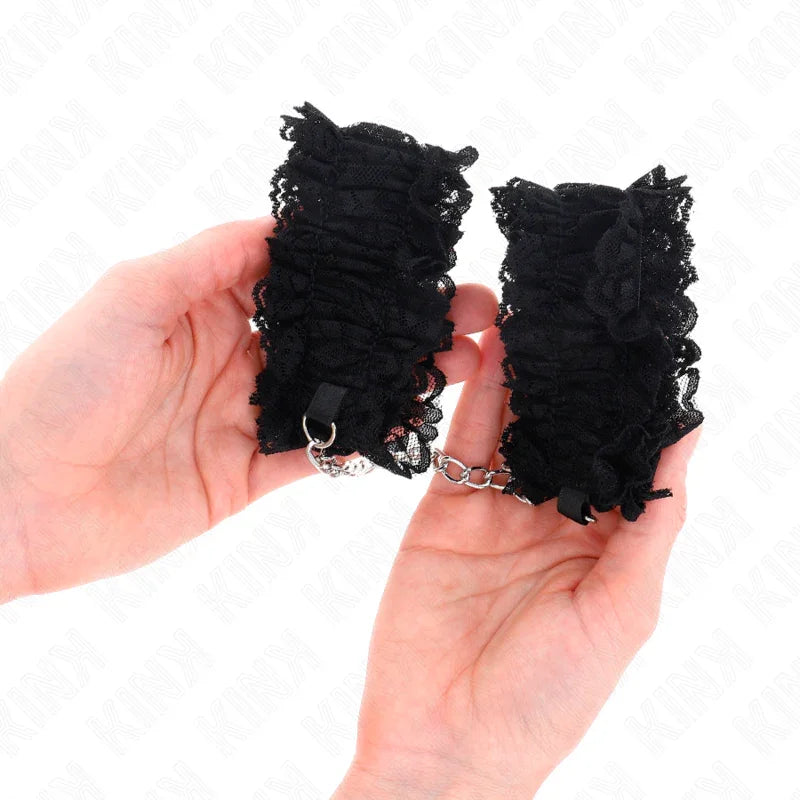 KINK - MUÑEQUERAS ELÁSTICAS DE ENCAJE NEGRO - Nuvica