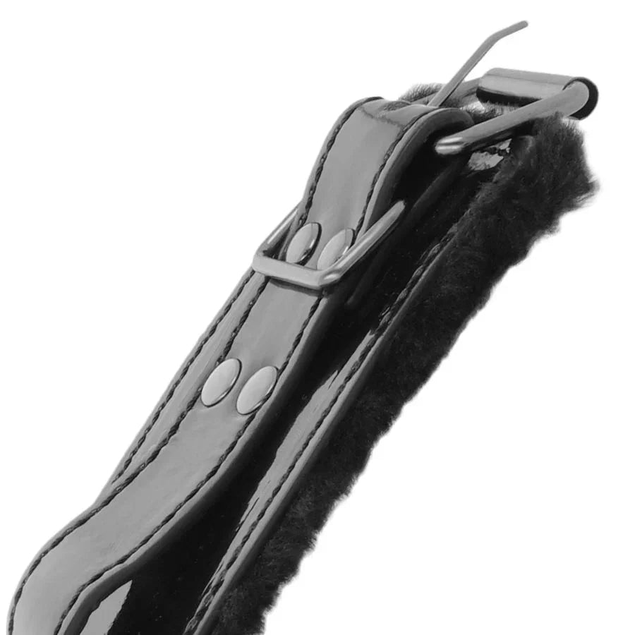 DARKNESS - ESPOSAS CUERO AJUSTABLES TOBILLOS NEGRO CON CANDADO - Nuvica