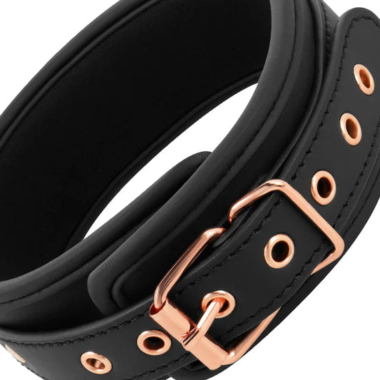 COQUETTE CHIC DESIRE - FANTASY COLLAR CUERO VEGANO CON CORREA Y FORRO DE NEOPRENO - Nuvica