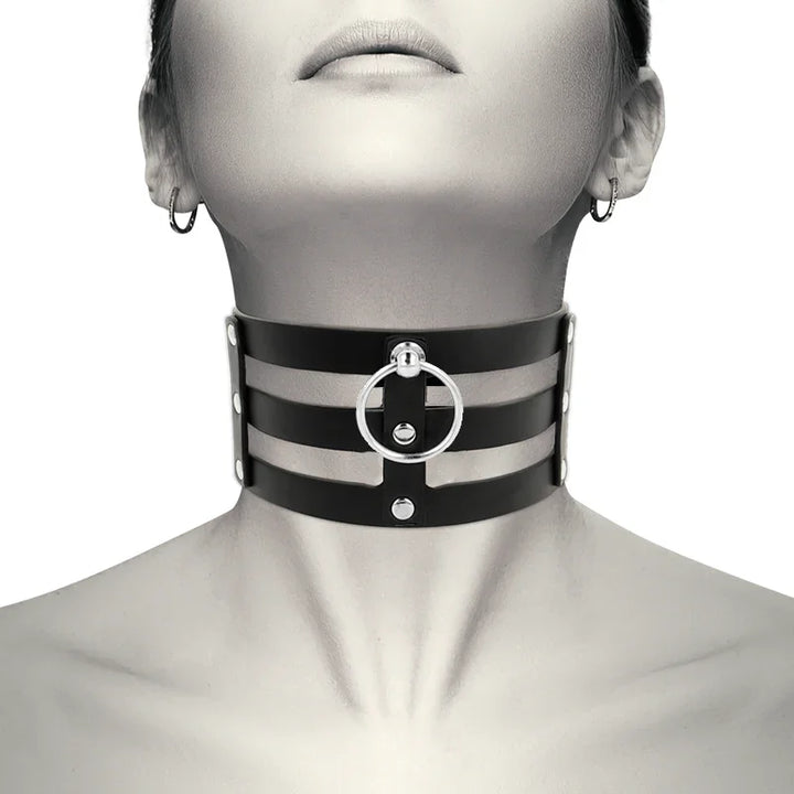 COQUETTE CHIC DESIRE - CHOKER CUERO VEGANO ESTILO FETISH - Nuvica
