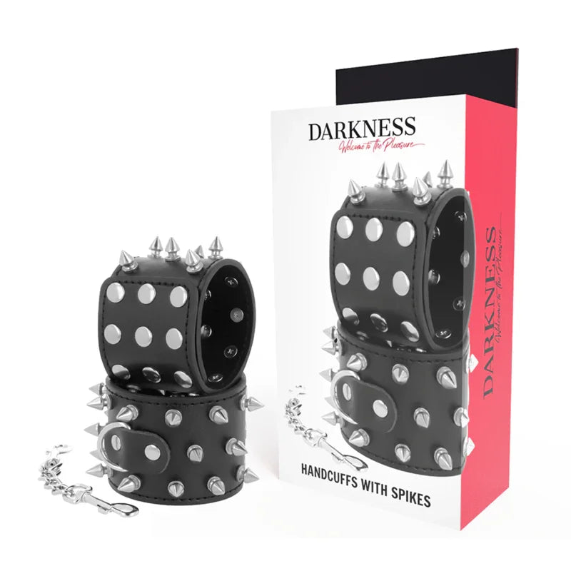 DARKNESS - SKULLS AND BONES ESPOSAS CON PINCHOS NEGRO - Nuvica