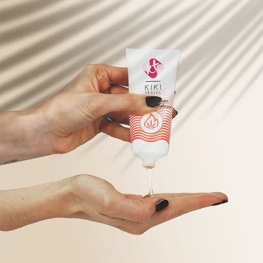 KIKÍ TRAVEL - GEL DESLIZANTE SABOR A CANNABIS EFECTO CALOR INTENSO 50 ML - Nuvica