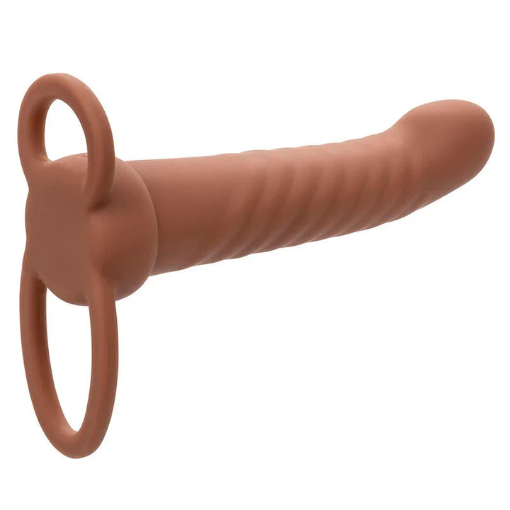 CALEXOTICS - MAXX DOBLE PENETRADOR ACANALADO 10 VIBRACIONES MULATO - Nuvica