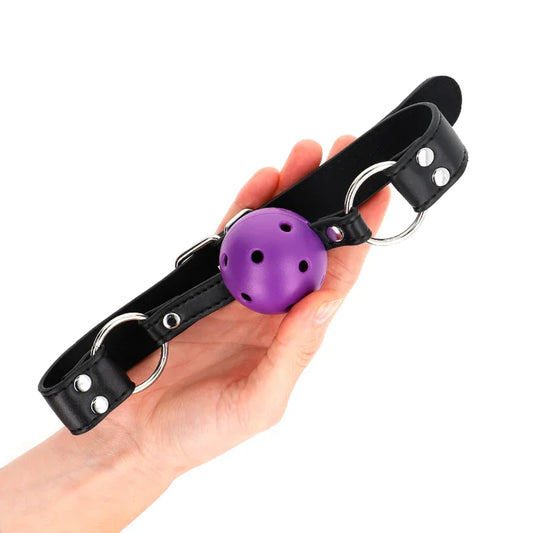 KINK - MORDAZA DE BOLA 4 CM TRANSPIRABLE CON DOBLE REMACHE MORADO 62 x 2.5 CM AJUSTABLE 42-58 CM - Nuvica