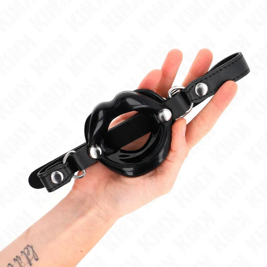 KINK - MORDAZA LABIAL 8 CM CON CORREA DE POLIPIEL NEGRO 63 x 2 CM AJUSTABLE 39-58 CM - Nuvica