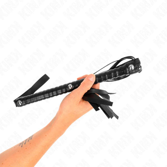 KINK - LÁTIGO CON MANGO TEXTURIZADO NEGRO 48.5 CM - Nuvica