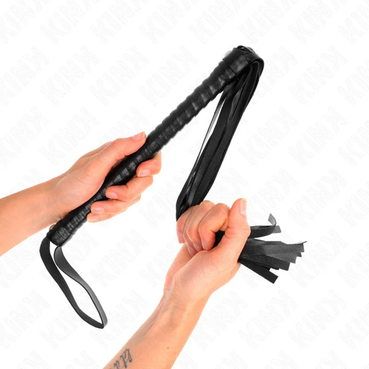 KINK - LÁTIGO CON MANGO TEXTURIZADO NEGRO 48.5 CM - Nuvica