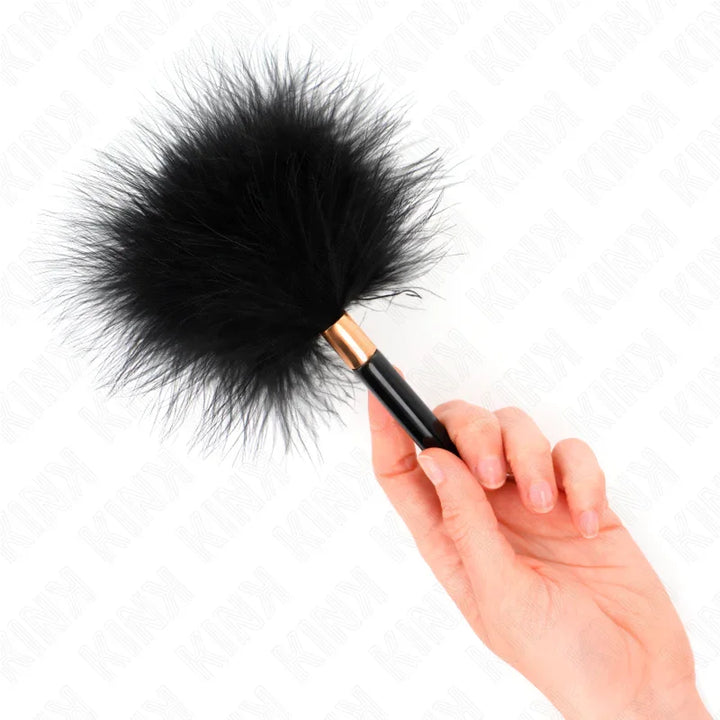 KINK - PLUMAS PARA COSQUILLAS METAL DORADO NEGRA 18 CM - Nuvica