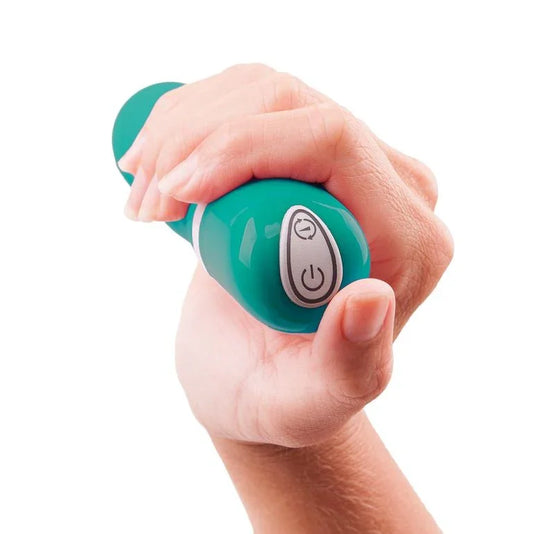 B SWISH - BDESIRED DELUXE PEARL VIBRATOR JADE - Nuvica