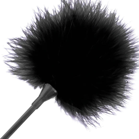 DARKNESS - PLUMA ESTIMULADORA NEGRO 42 CM - Nuvica